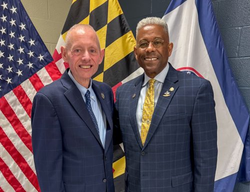 The Honorable Haven N. Shoemaker, Jr., Carroll County, Maryland, Receives Defender Award